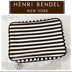 Henri Bendel Cosmetics Portfolio Brush Case w/Mirror in Centennial Stripe Design